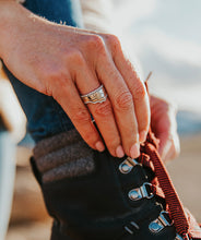 Load image into Gallery viewer, Premium stackable mountain ring