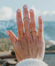 Load image into Gallery viewer, A simple mountain outline ring for eloquent everyday wear
